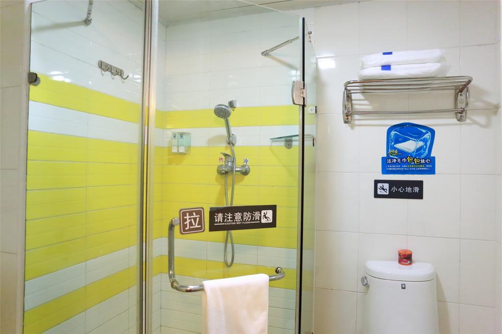 7Days Inn Guangzhou Beijing Road Subway Station Room photo